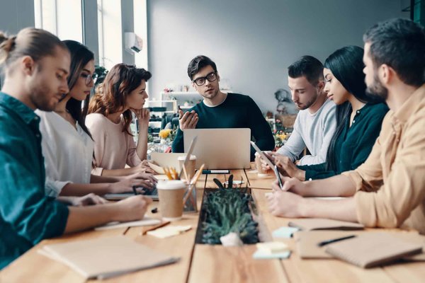 Comment la fnaseph peut aider à devenir développeur web ?